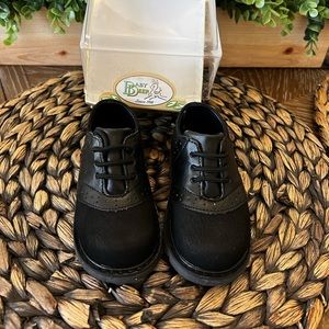 Baby Deer - baby size 5 -black dress shoes - new in box